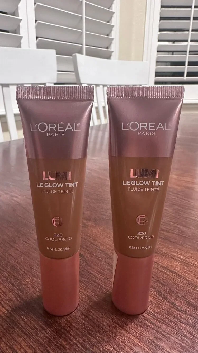 L’Oréal Paris Lumi Le Glow Tint Illuminator Foundation New Shade 320 Cool